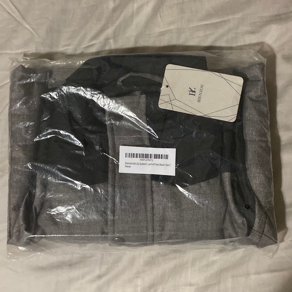 🎉 NWT Bienzoe puff vest - Picture 4 of 4